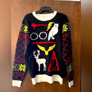 Harry Potter Christmas sweater adult large from Junk Food clothing.